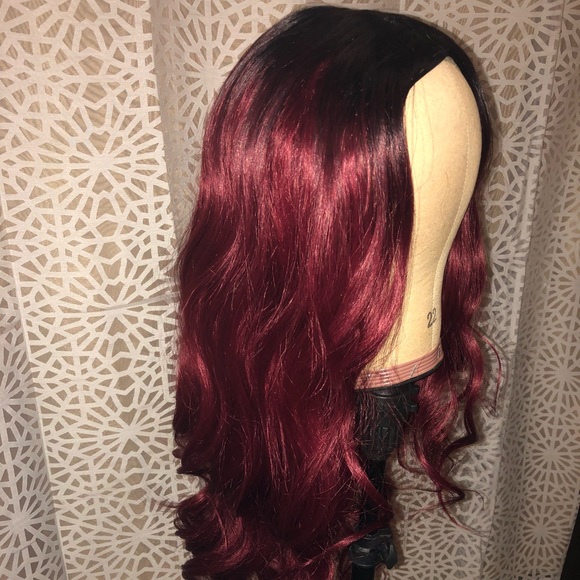 ✨KAYLA 22” OMBRÉ WINE  SILKY Synthetic Wig✨ *NWT* main image 7
